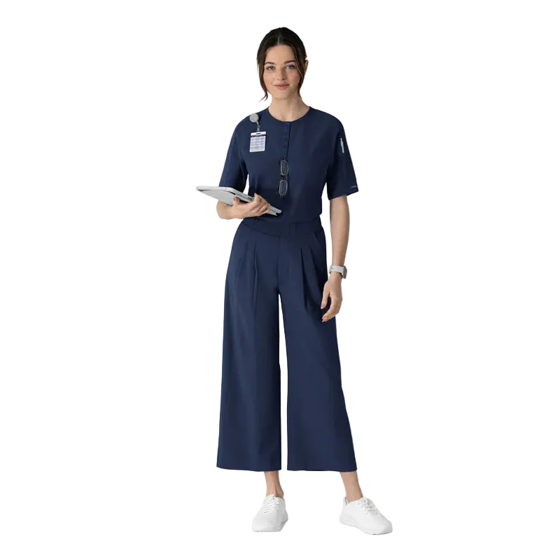 Scrub Uniforme Médico con Filipina Hanley y corte Cropped Renew | Marca Wink
