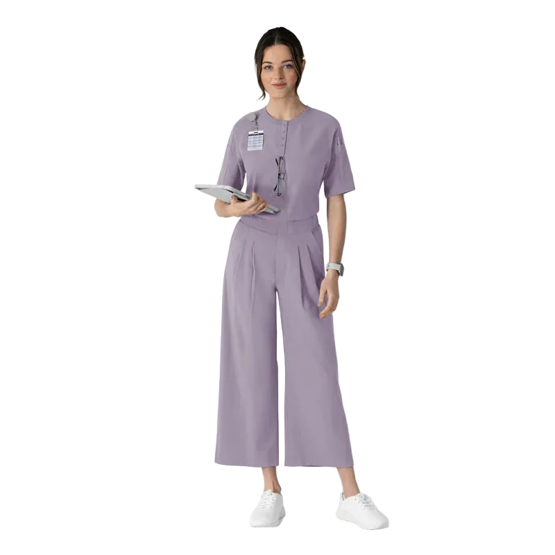 Scrub Uniforme Médico con Filipina Hanley y corte Cropped Renew | Marca Wink