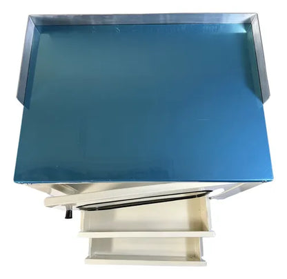 Gabinete Médico Para Consultorio Y Hospital Modelo Futuro