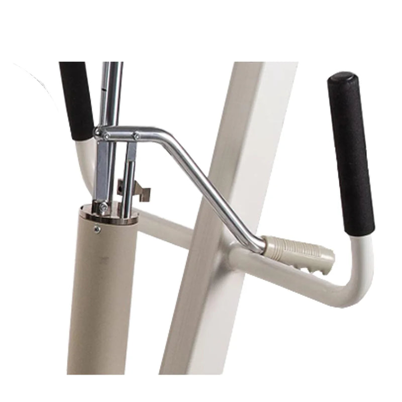 GRÚA HIDRÁULICA PARA ELEVACIÓN DE PACIENTE MANUAL. CAPACIDAD 185 KG. RANGO DE ELEVACIÓN 78 CM. (HGY106)