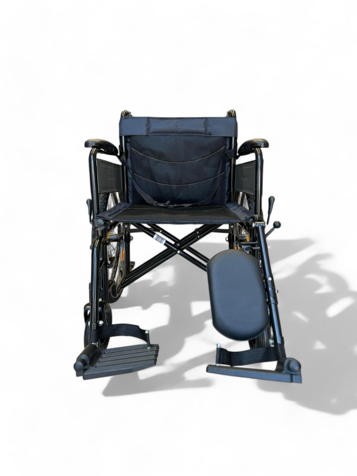 Silla de Ruedas Plus Soporta hasta 130 kg | Marca Cimmo Medical