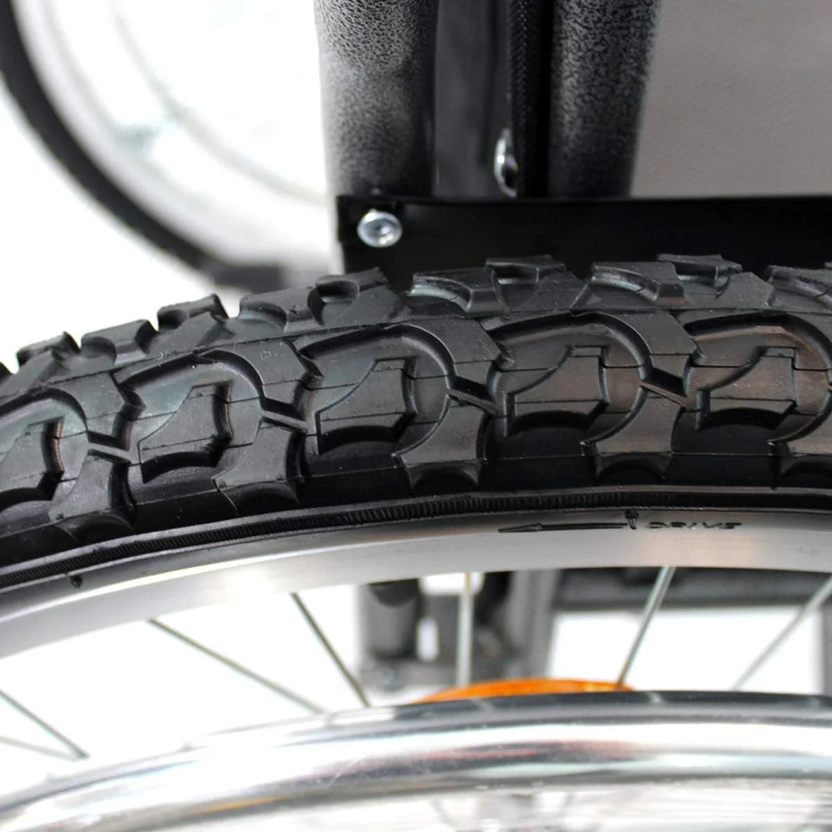 Silla De Ruedas de Acero Todo Terreno Soporta Hasta 110kg y Fácil Transportación y Manejo / S450 Marca Handy